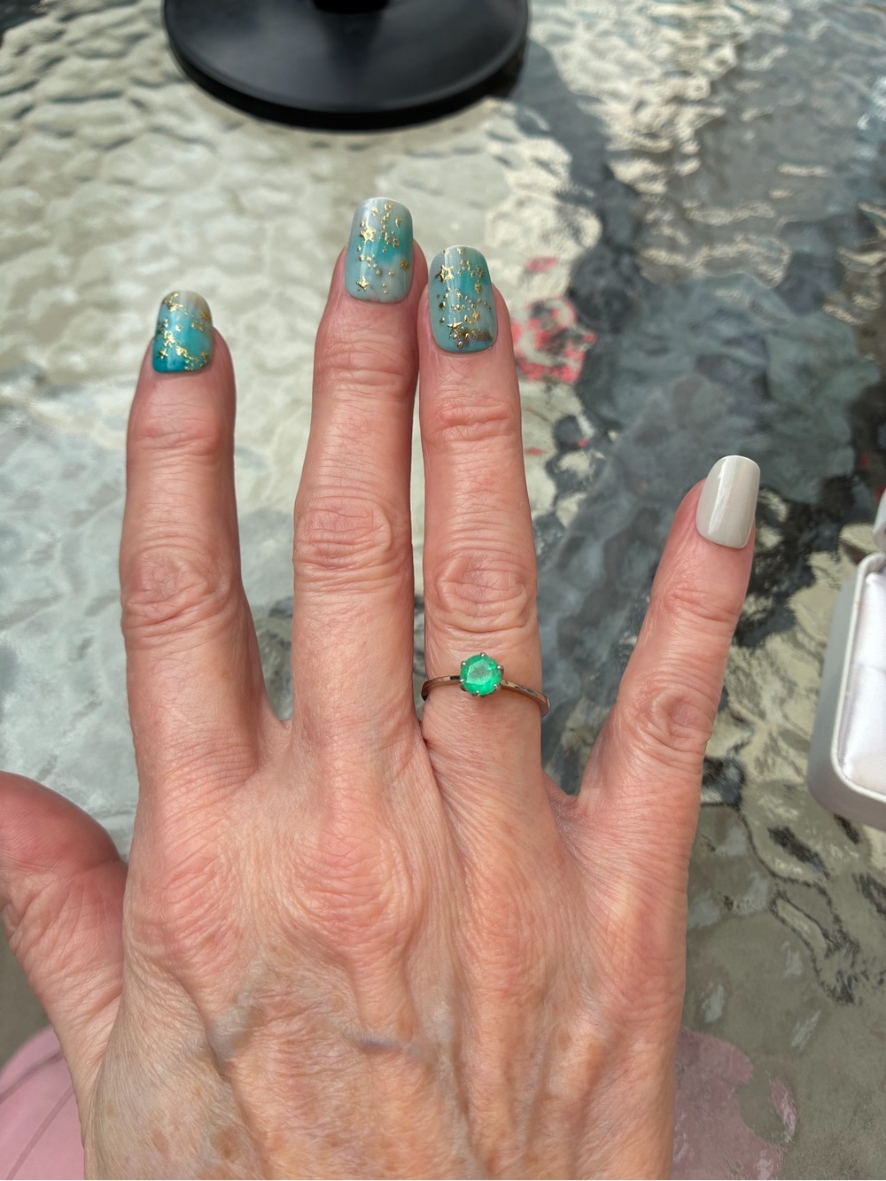Delicate Green Gemstone Ring - Classic Minimalist Women's Ring
Genuine Emerald